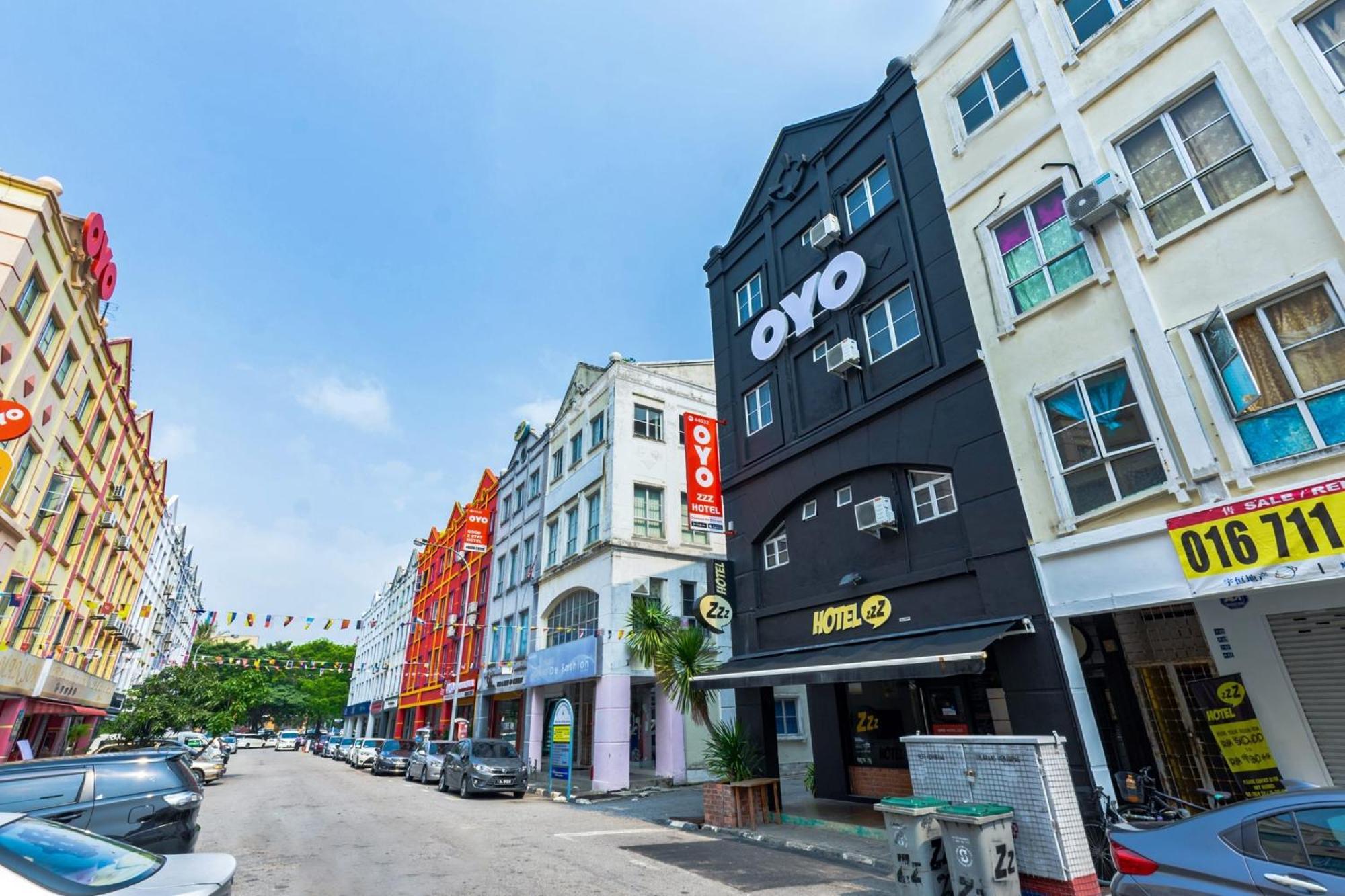 Super Oyo 44032 Zzz Hotel Malacca Esterno foto